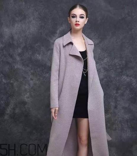 羊毛大衣可以熨燙嗎？羊毛大衣怎么熨燙？