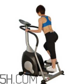 下雪爬山要準備什么？爬山后小腿疼怎么按摩？