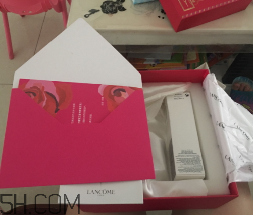 蘭蔻臻白清爽泡沫美容液多少錢(qián)？怎么樣？