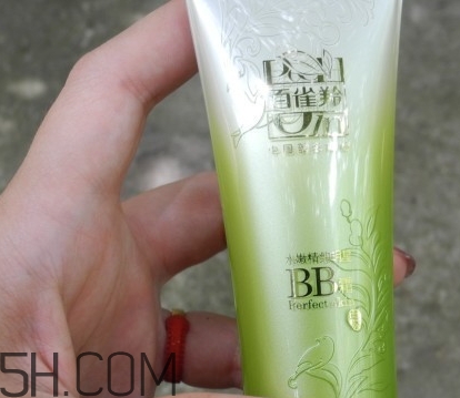 百雀羚bb霜孕婦能用嗎？百雀羚bb霜擠壓不出來怎么回事？