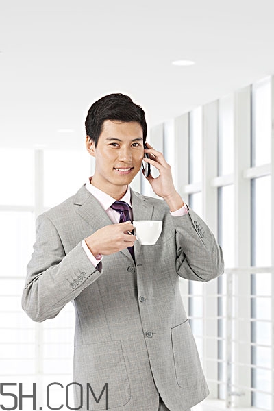 膽結(jié)石為什么晚上疼？膽結(jié)石為什么會(huì)腹脹？