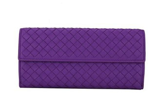 bv和lv哪個(gè)檔次高 bv和lv哪個(gè)錢(qián)包檔次高