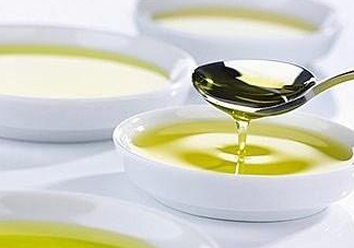 金龍魚是色拉油嗎？調(diào)和油和色拉油的區(qū)別