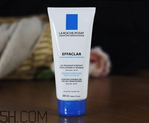 理膚泉洗面奶是皂基嗎？理膚泉洗面奶有幾種？