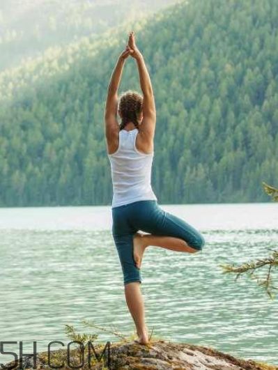 瑜伽的適宜人群有哪些？練習(xí)瑜伽注意事項(xiàng)