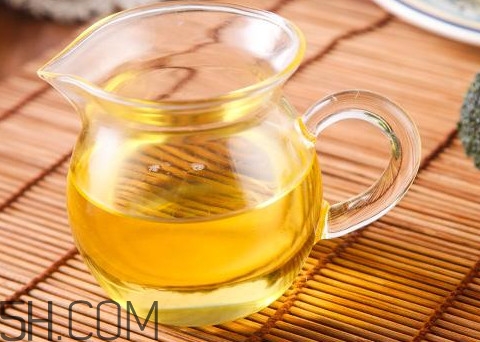 調(diào)和油是什么油？調(diào)和油和花生油哪個好