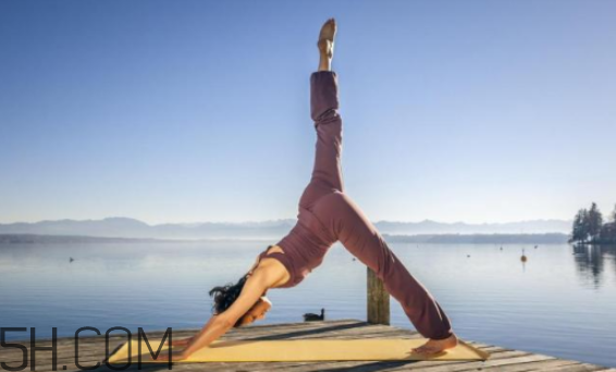 高溫瑜珈和常溫瑜伽哪個好？感冒可以練瑜伽嗎？