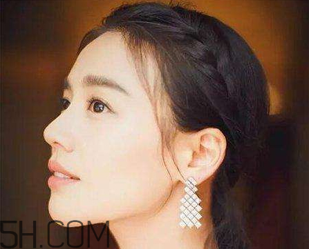 女生發(fā)mua是什么意思 女生對(duì)你說(shuō)mua什么意思