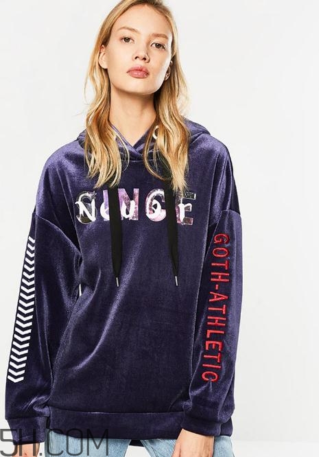 ca的衣服貴嗎？ca衣服什么價位？