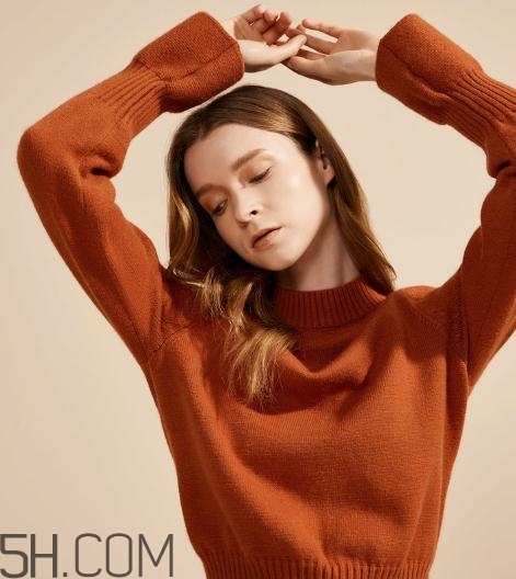 紅袖的衣服質(zhì)量怎么樣？紅袖的衣服什么檔次？