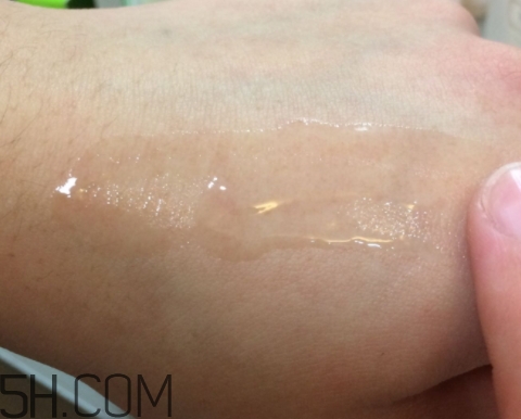 百雀羚精華液怎么打開？百雀羚精華液怎么開蓋