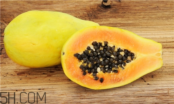 晚上睡覺前吃什么水果好還能減肥 晚上睡覺前吃什么水果好還能減肥