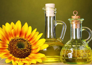 葵花籽油有轉(zhuǎn)基因的嗎？葵花籽油和玉米油哪個(gè)好