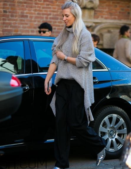 肩寬的女生穿什么毛衣？適合肩寬女生穿的毛衣