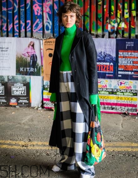 梨形身材冬天怎么穿？梨形身材冬季穿衣搭配