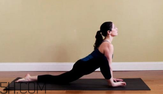 經(jīng)期怎么練瑜伽？經(jīng)期練瑜伽的注意事項