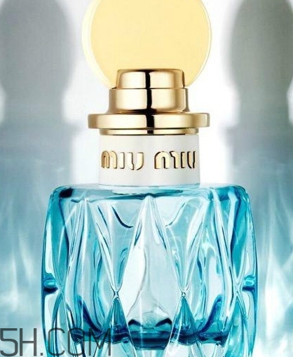 miumiu瀅藍香水好聞嗎？miumiu eau bleue香水香調
