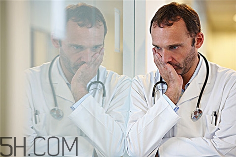 甲亢可以喝酒嗎？甲亢可以抽煙嗎？