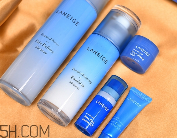 蘭芝哪個系列好用_蘭芝哪個系列補(bǔ)水