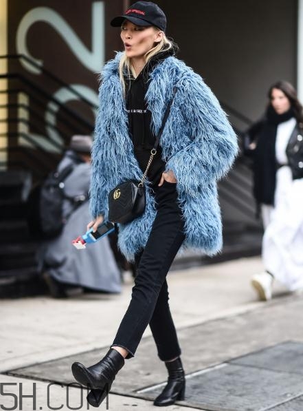 中長款皮草怎么搭配？中長款皮草搭配圖片