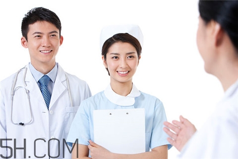 甲亢對心臟有什么影響？甲亢對眼睛有什么影響？