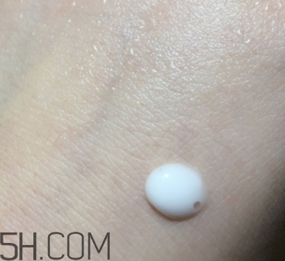 百雀羚肌初賦活系列怎么樣？百雀羚肌初賦活系列適合年齡