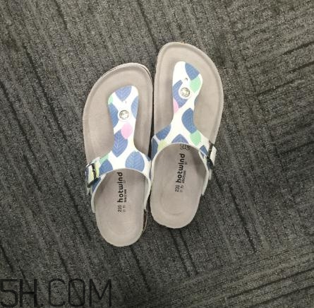 熱風的鞋子偏大嗎？熱風的鞋碼數差別大嗎？