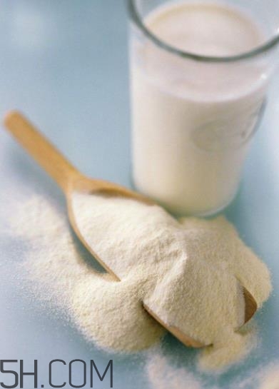 諾優(yōu)能和愛他美哪個好？愛他美好還是諾優(yōu)能好？