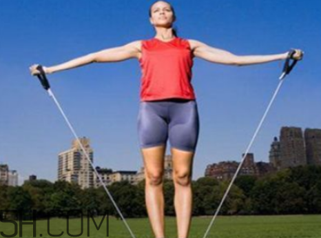 跳繩頭疼是怎么回事？跳繩有什么技巧？