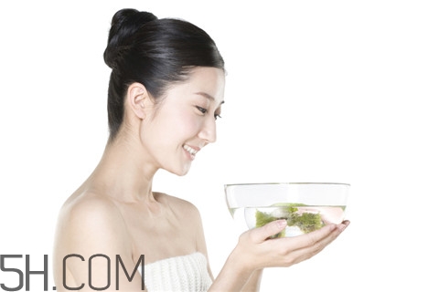 青春痘可以用酒精嗎？青春痘可以用硫磺皂嗎？