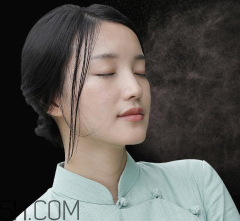 百雀羚保濕噴霧怎么樣？百雀羚保濕噴霧多少錢