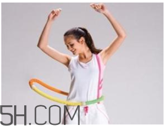 轉(zhuǎn)呼啦圈多久能減肥？呼啦圈能減腹部贅肉嗎？