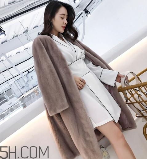 什么是天鵝絨水貂？天鵝絨水貂絨大衣好嗎？