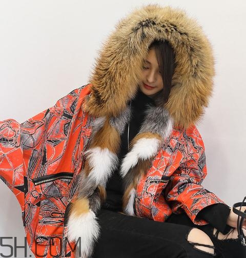 獺兔毛皮草掉毛嗎？獺兔毛皮草掉毛怎么辦？