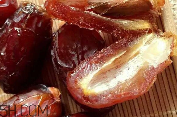 椰棗什么時(shí)候吃最好？椰棗有核嗎