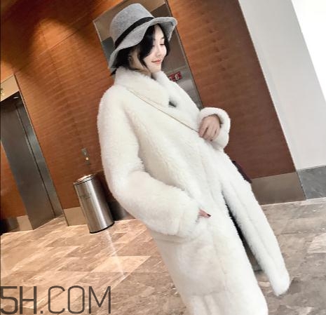 羊剪絨是皮毛一體的嗎？羊剪絨是皮草嗎？