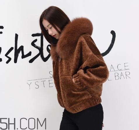 羊剪絨大衣多少錢一件？羊剪絨大衣大概價位