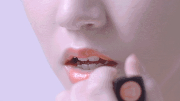 裸粉色口紅適合什么膚色？裸粉色口紅適合黃皮嗎