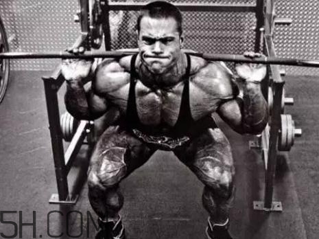 深蹲時怎么呼吸？深蹲的正確呼吸方法