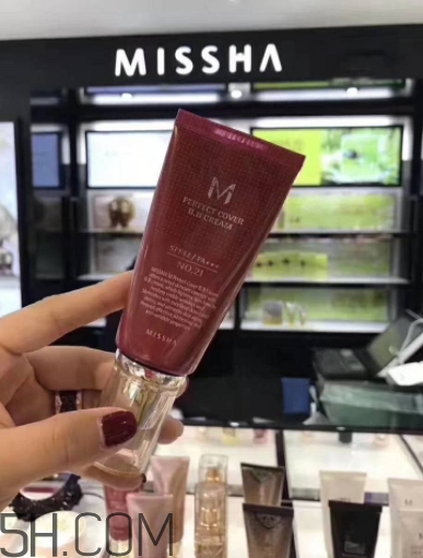 卡姿蘭和謎尚哪個好？卡姿蘭和謎尚對比