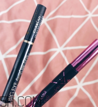 卡姿蘭和美寶蓮口紅哪個好？卡姿蘭和美寶蓮口紅對比