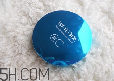 卡姿蘭和水密碼哪個(gè)好？卡姿蘭和水密碼對比