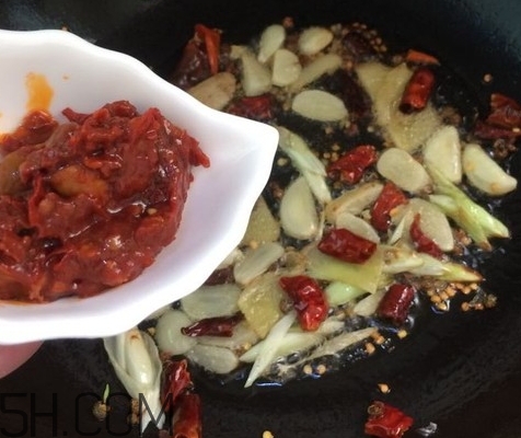 花蓋蟹和梭子蟹哪個好吃？花蓋蟹和梭子蟹區(qū)別