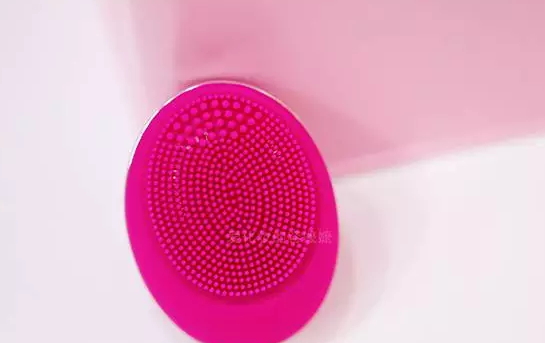 泰國(guó)sa ad na潔面儀怎么用？泰國(guó)sa ad na潔面儀使用方法