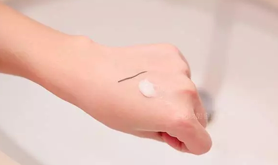 泰國(guó)sa ad na潔面儀怎么用？泰國(guó)sa ad na潔面儀使用方法