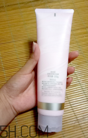 歐珀萊絲玫瑰身體乳多少錢_專柜價(jià)格 歐珀萊絲玫瑰身體乳多少錢_專柜價(jià)格