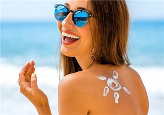 安耐曬各種顏色瓶子的區(qū)別？防曬霜可以直接涂在臉上嗎？