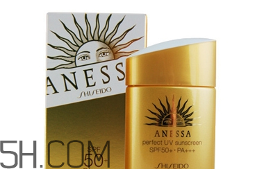 怎么挑選適合的防曬霜？面部防曬霜排行榜10強