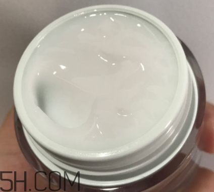 歐珀萊潤(rùn)顏水肌霜怎么樣_好用嗎