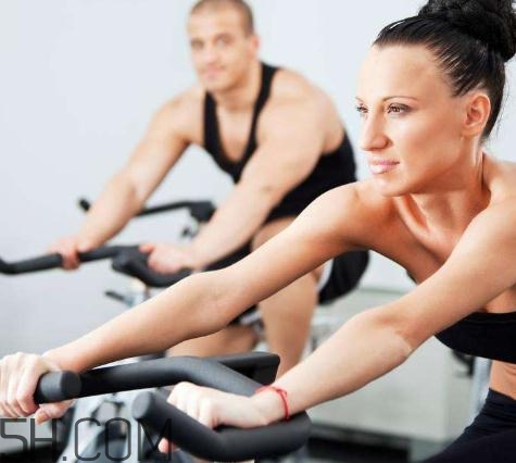 健身喝酒能流失肌肉嗎？健身喝酒能減肥嗎？